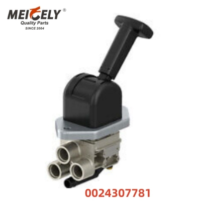 قطعات کامیون دریچه ترمز دستی OEM 9617231040 9617230050 برای DAF / SCANIA